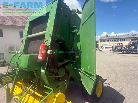 Empacadora gigant - John Deere - 590