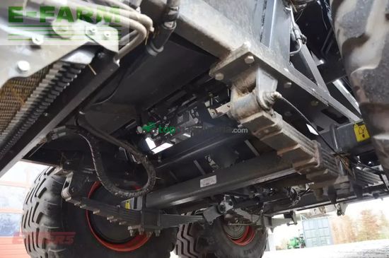 Empacadora gigant - Claas - quadrant 5300 evolution fc tan