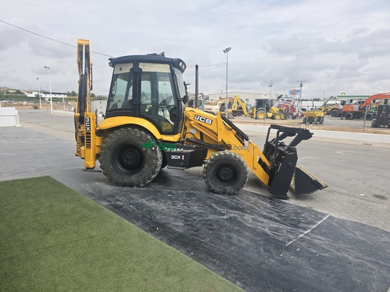 Retroexcavadora - JCB 3CX