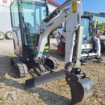 Excavadora - Bobcat - e 17