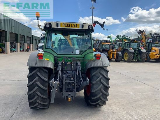 Tractor agrícola - Fendt - 210 tractor (st23988)