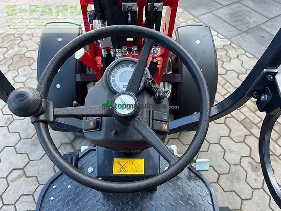 Minicargadora - Schaffer - 2028