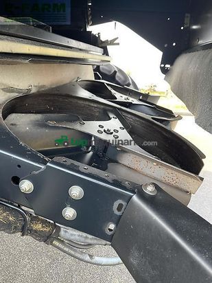 Cosechadora de Cereal - New Holland - cr 9080, 2150 trommelstunden