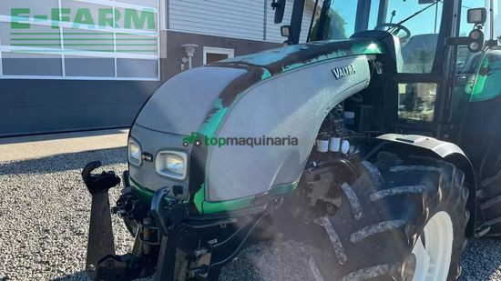 Tractor agrícola - Valtra - t130 med 3.5ton frontlift