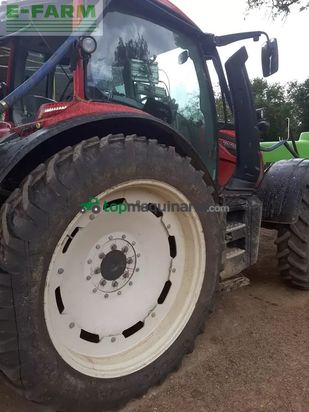 Tractor agrícola - Valtra - n 134 versu Versu
