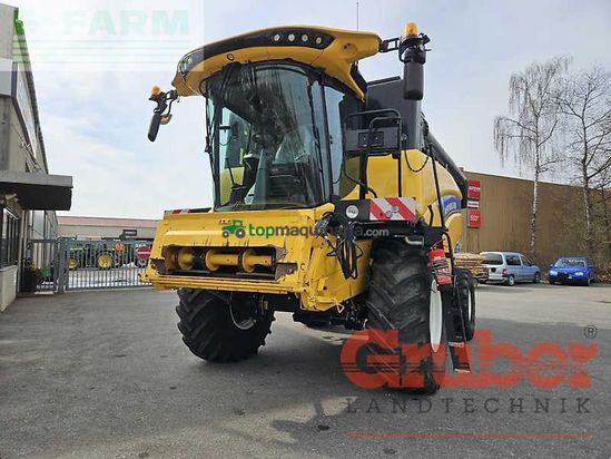 Cosechadora de Cereal - New Holland - cx 6.90