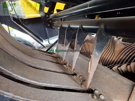 Empacadora gigant - New Holland - bb 9060 / bb9060 80x90 ballenmaß