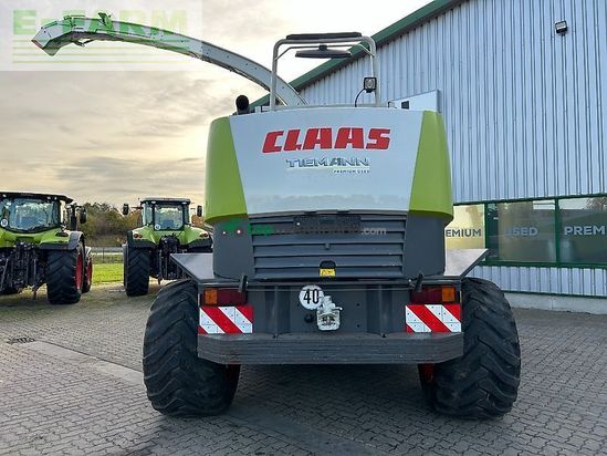 Cosechadora de Cereal - Claas - jaguar 890 mit kemper 360 und pu