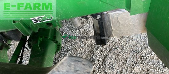 Cosechadora de Cereal - John Deere - 8300