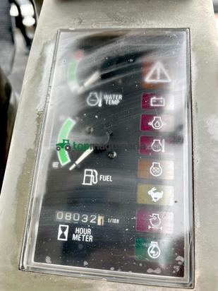 Mini excavadora Takeuchi TB 125