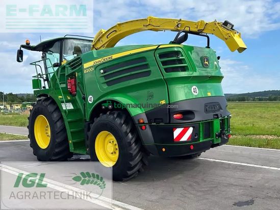 Cosechadora de Cereal - John Deere - 8200 i