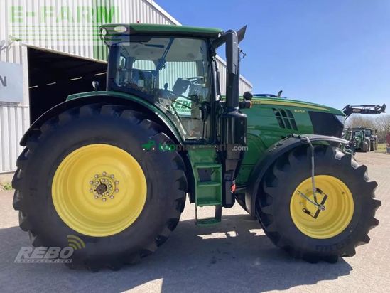 Tractor agrícola - John Deere - 6215r