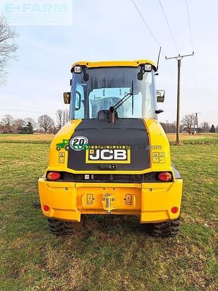 Minicargadora - JCB - 409 agri stufe v
