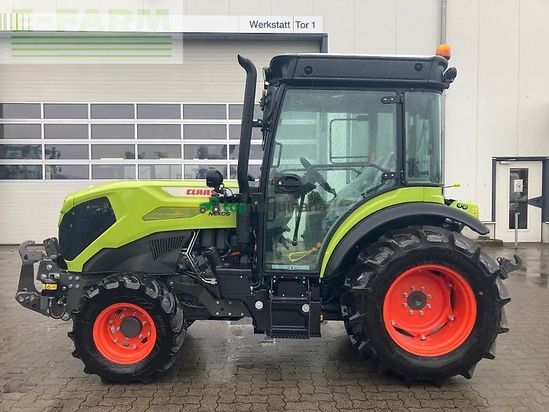 Tractor agrícola - Claas - nexos 240 s