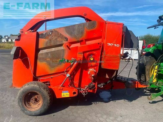 Esparcidor - Kuhn - minotor 3060