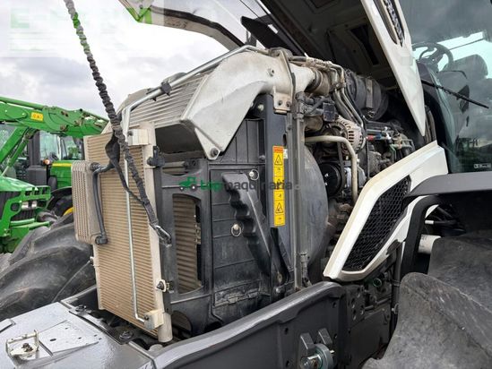 Tractor agrícola - Valtra - q305
