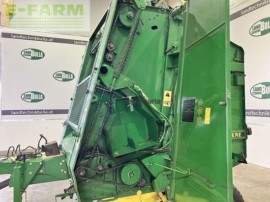 Empacadora gigant - John Deere - 550
