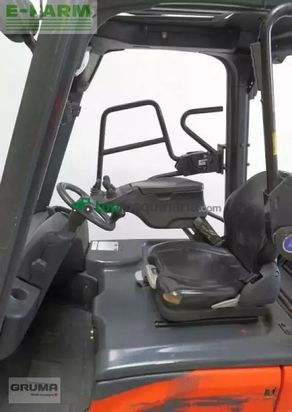 Elevadora - Linde - e 14 evo 386-02