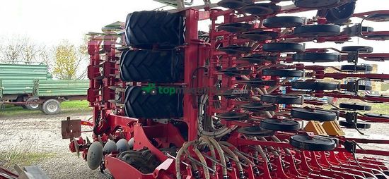 Sembradora - Pöttinger - terrasem c6