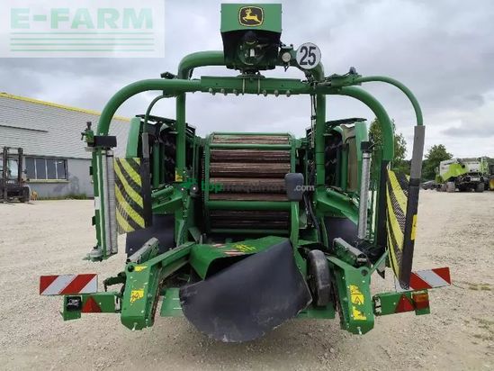 Empacadora gigant - John Deere - c441r