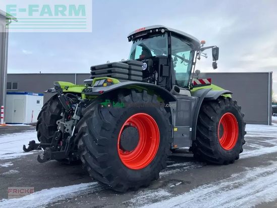 Tractor agrícola - Claas - xerion 5000 trac TRAC