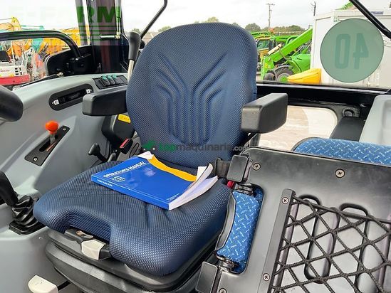Tractor agrícola - New Holland - t4.75s tractor (st27393)