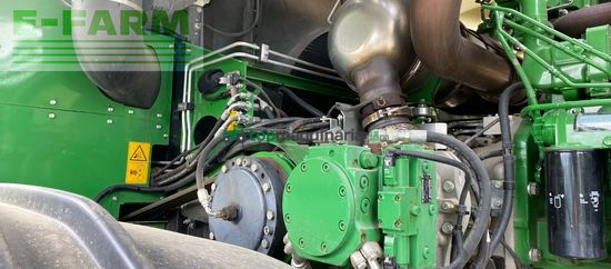 Cosechadora de Cereal - John Deere - 8300