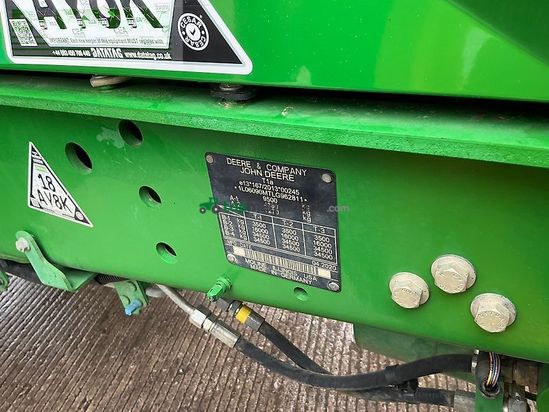 Tractor agrícola - John Deere - 6090m tractor (st26116)