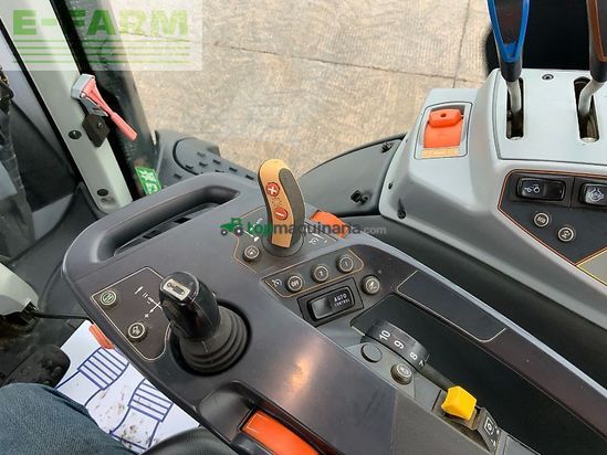 Tractor agrícola - Valtra - t174 active unlimited tractor (st25060)