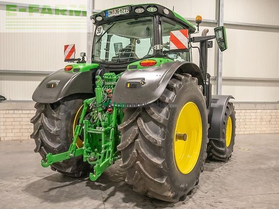 Tractor agrícola - John Deere - 6r215