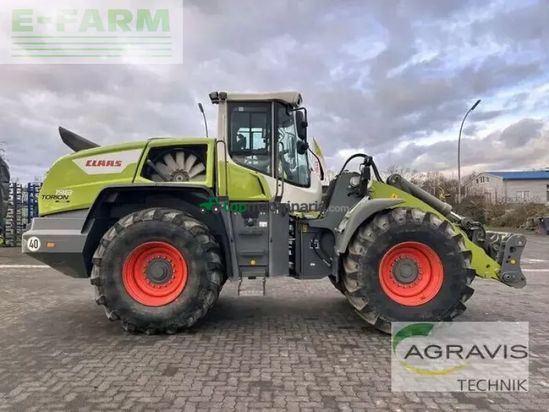 Minicargadora - Claas - torion 1913