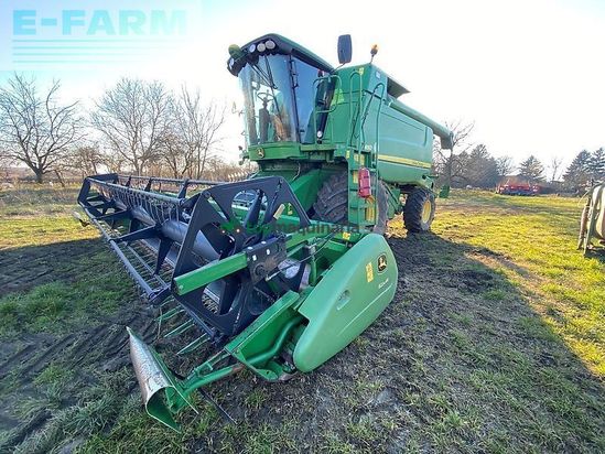 Cosechadora de Cereal - John Deere - w650