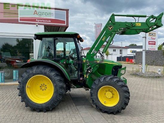 Tractor agrícola - John Deere - 5620 premium