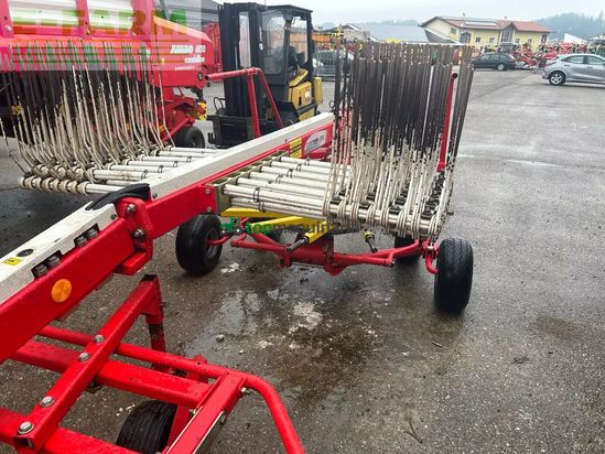 Rastrillo - Pöttinger - euro top 611 a