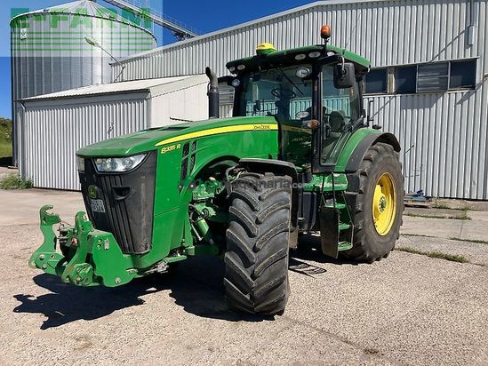 Tractor agrícola - John Deere - 8335r *powr shift 16/5*