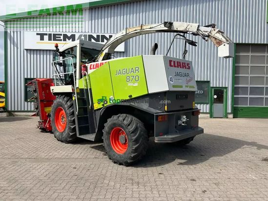 Cosechadora de Cereal - Claas - jaguar 870 mit kemper 360 und pu