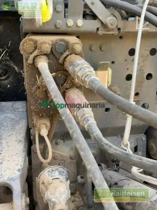 Empacadora gigant - Claas - rollant 520 rc