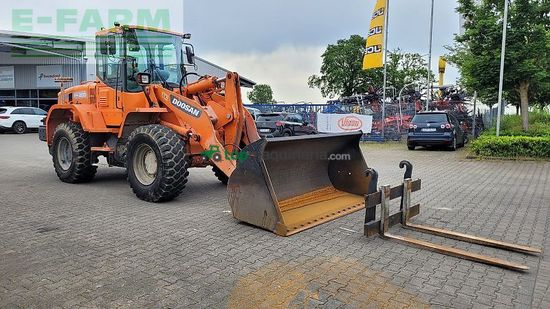 Minicargadora - Doosan - dl 200 mit waage