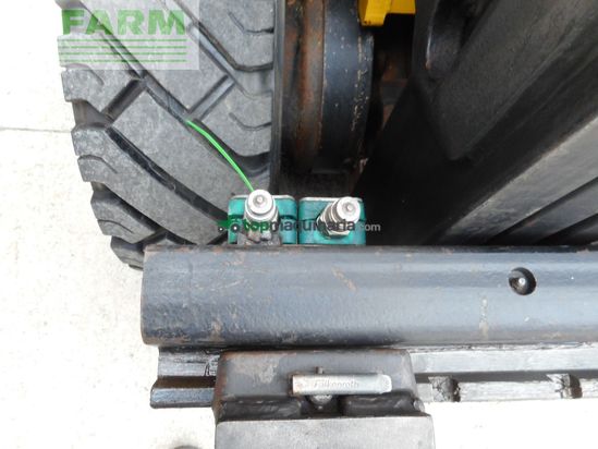 Elevadora - Yale - gdp30tf triplex + ss + 4. kreis + halbkabine