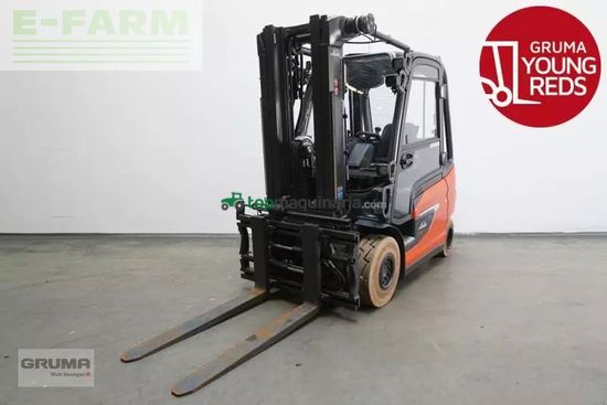 Elevadora - Linde - e 30 ion 1252
