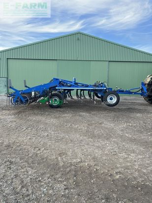 Cultivador - Kockerling - vector 5.70