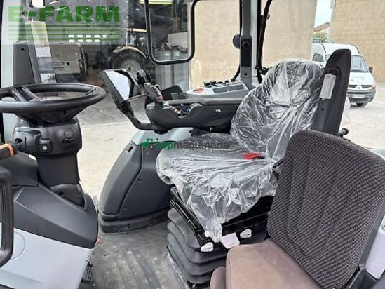 Tractor agrícola - Valtra - t215 versu