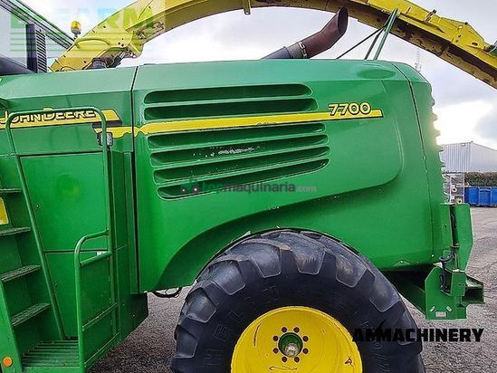 Cosechadora de Cereal - John Deere - 7700 including kemper 375