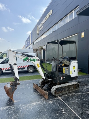 Mini Excavadora Bobcat E17 