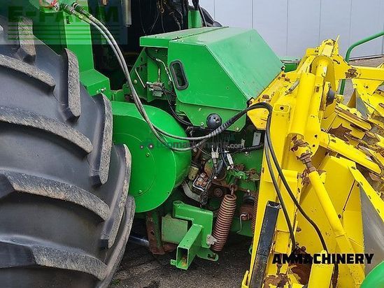 Cosechadora de Cereal - John Deere - 7400 forage harvester