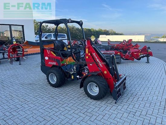 Minicargadora - Schaffer - 2028-2