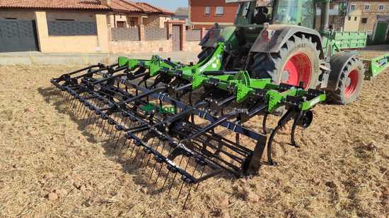 CULTIVADOR SEMICHISEL DE 21 BRAZOS ELASTOMEROS 35X35