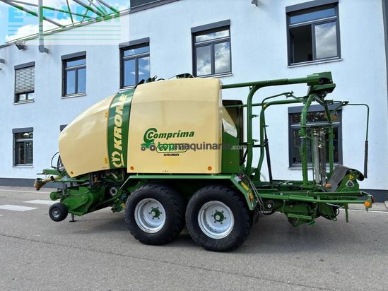 Empacadora gigant - Krone - comprima cv 150 xc