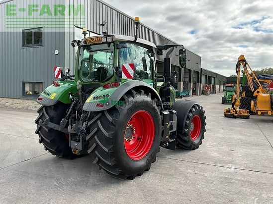 Tractor agrícola - Fendt - 724 profi plus tractor (st27635)
