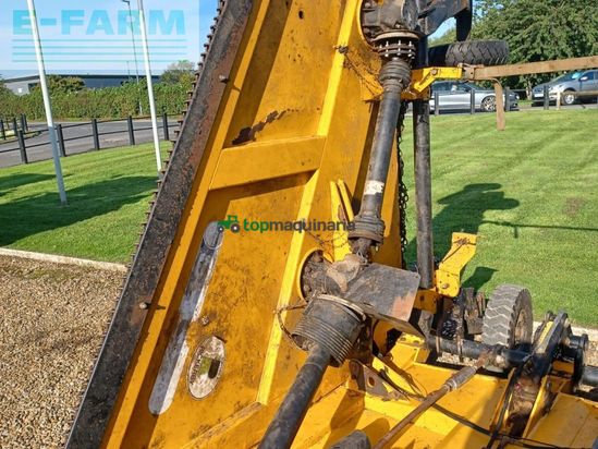 Cortacésped manual - McConnel - SR620